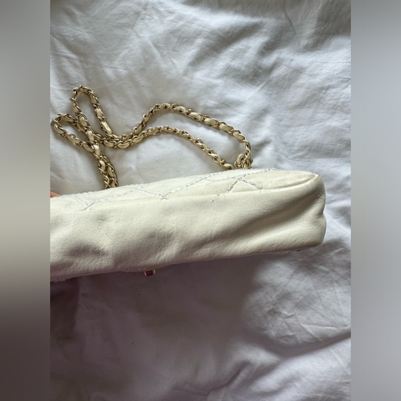 Vintage Chanel Rose Flap Bag - Picture 10 of 11